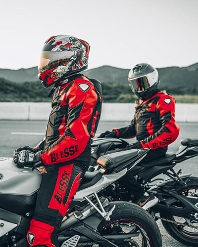 Monos de moto marca Bi Esse