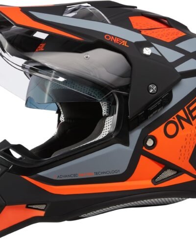 Casco de motocross O´Neal Sierra. Color negro y naranja Casco de motocross O´Neal Sierra. Color negro y naranja.