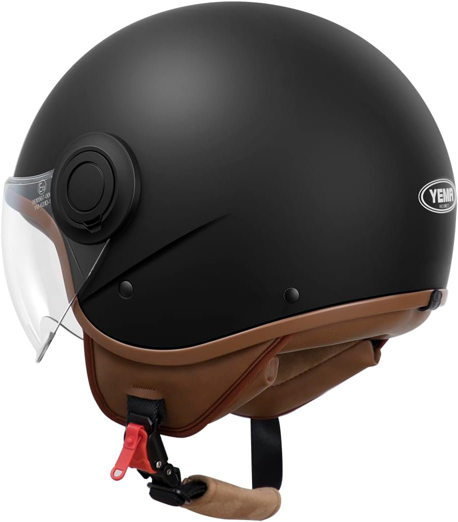 Casco tipo Jet YEMa DW 631. Vista trasera